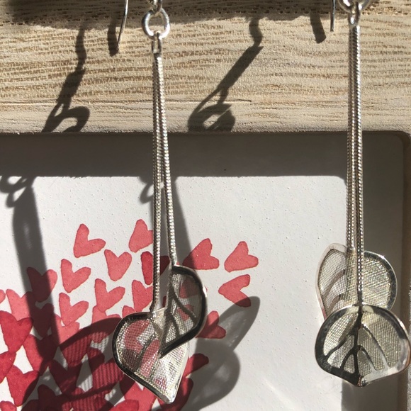 Sweet Valentine Heart-Shaped Leaves Dangle from Silver-Toned Earrings - Picture 7 of 7